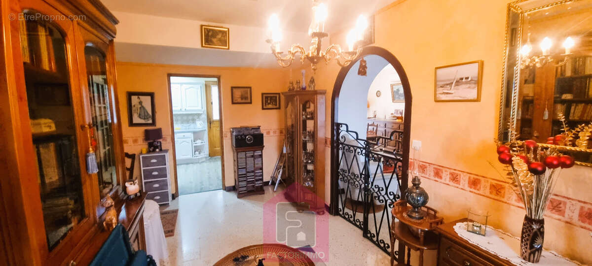 Maison à PRAYSSAC