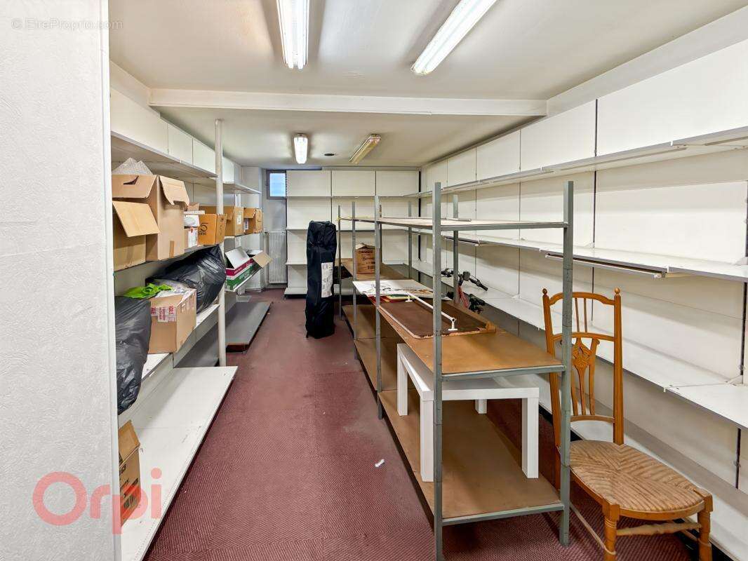 Bien Commercial À Vendre - photo 3
