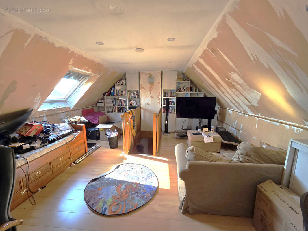 Maison à SAVIGNY-SUR-ORGE