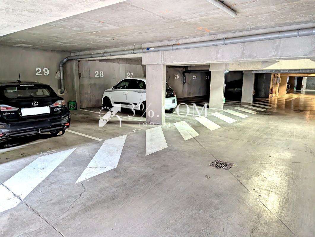 Parking à ROUBAIX
