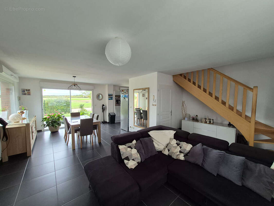 Maison à LOOS-EN-GOHELLE