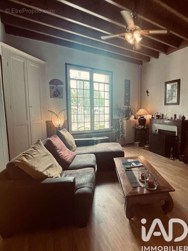 Photo 2 - Maison à SAINT-GEORGES-DE-DIDONNE