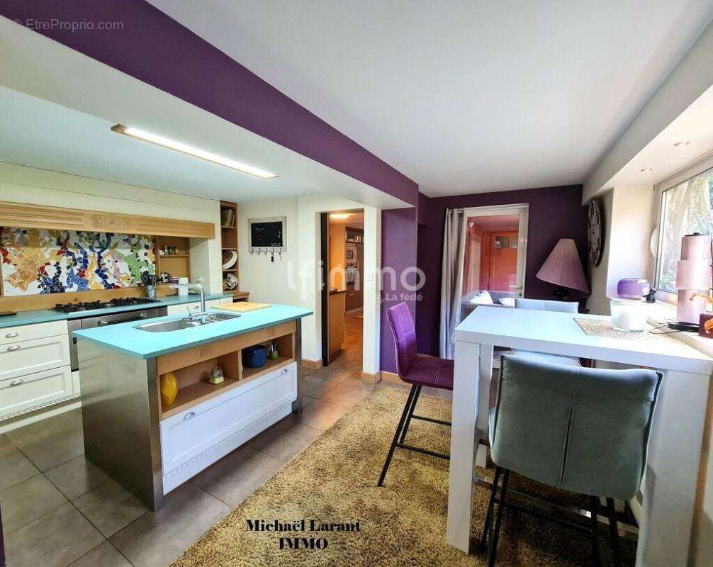 Maison d'architecte + maison indépendante – 5 300 m², piscine - photo 8