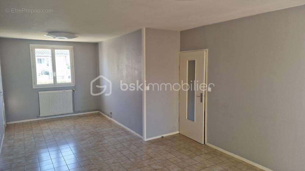 Maison à LE PASSAGE