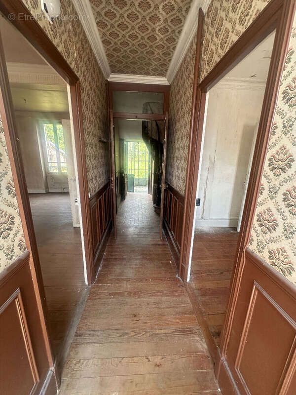 Maison à COULOMMIERS