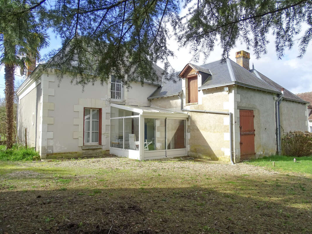 Maison à VALENCAY