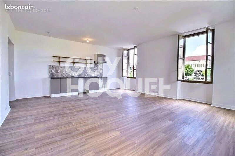 Appartement à GEAUNE