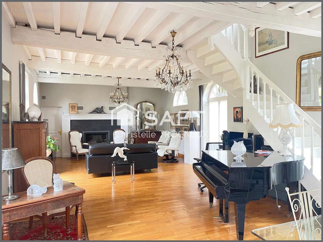 Photo 2 - Maison à CROUY-SAINT-PIERRE