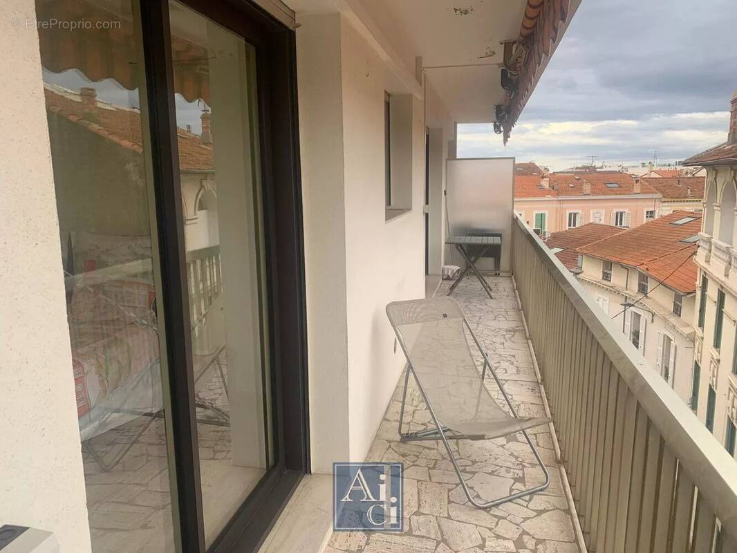 Appartement à CANNES