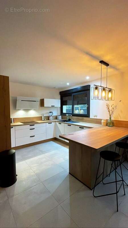 Photo 2 - Maison à QUINTENAS