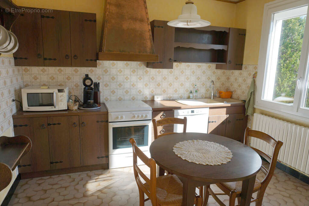 Maison à PARAY-LE-MONIAL