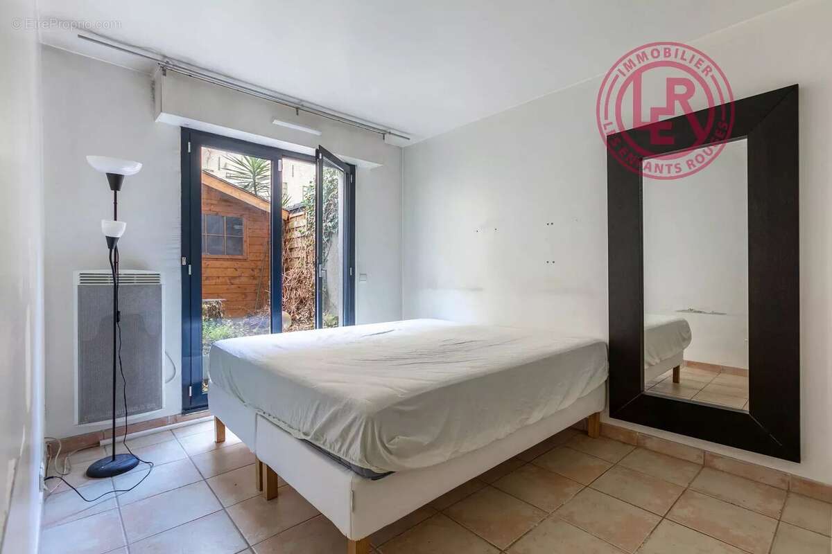 Appartement à PARIS-10E