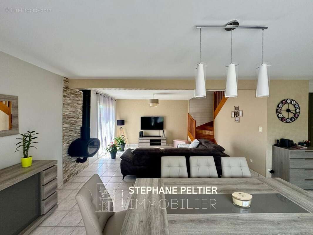 Maison 130 m² à Plumelec  - photo 5