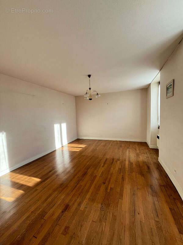 Maison à LA MACHINE