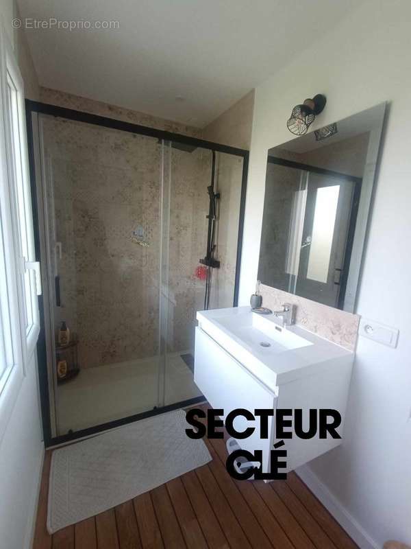 Maison à BELIN-BELIET