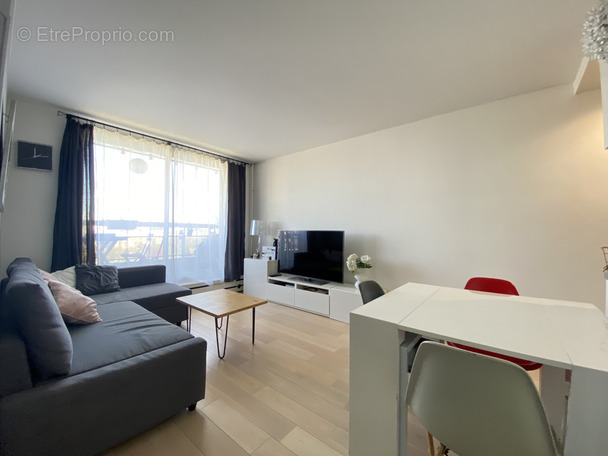 Appartement à PARIS-12E