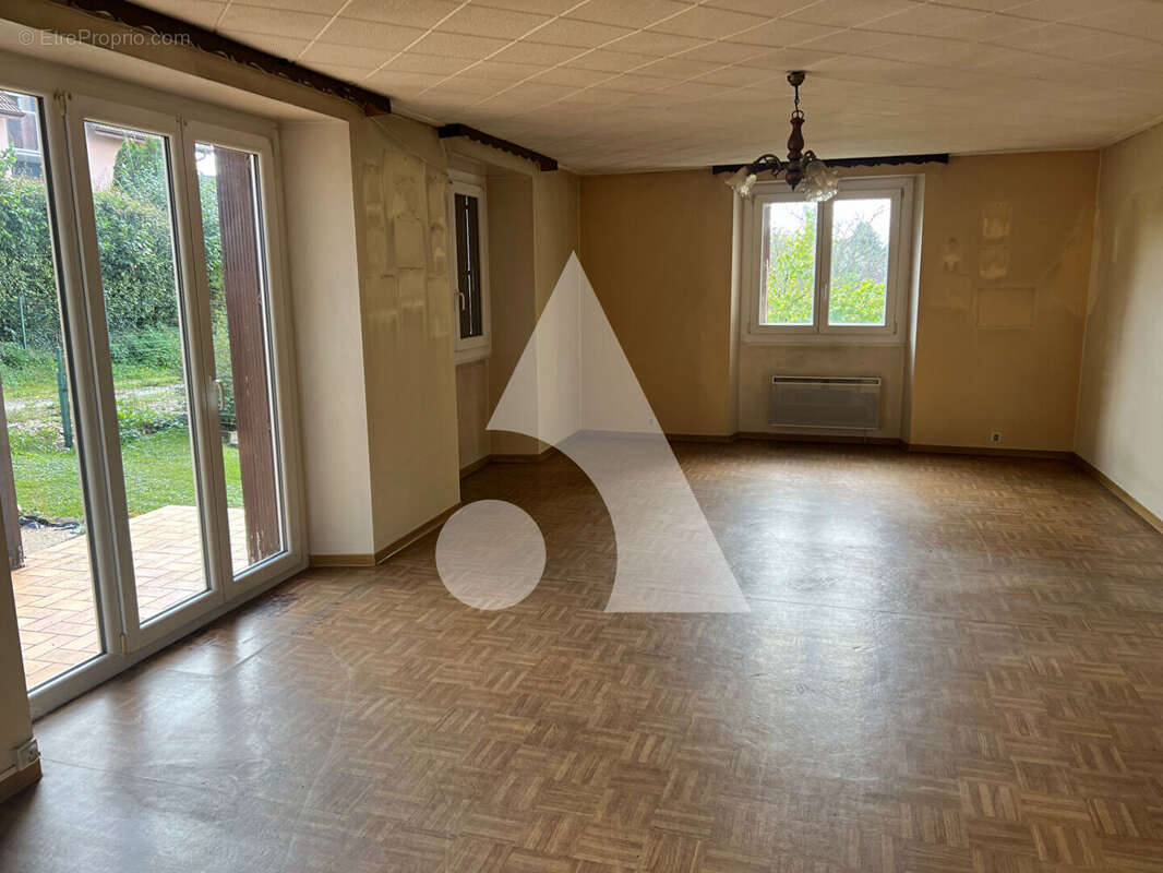 Maison à VANDONCOURT