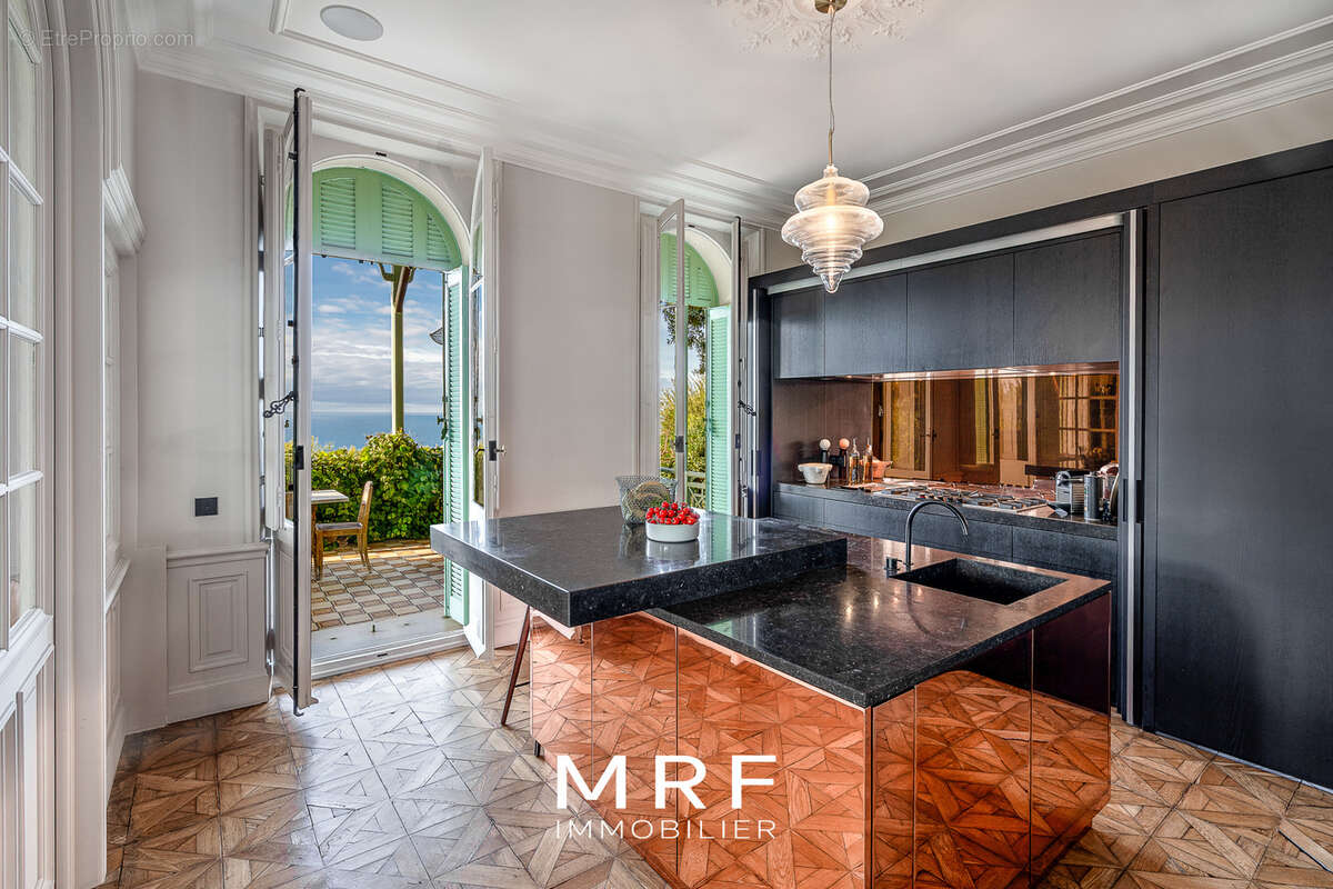 Maison à MARSEILLE-7E