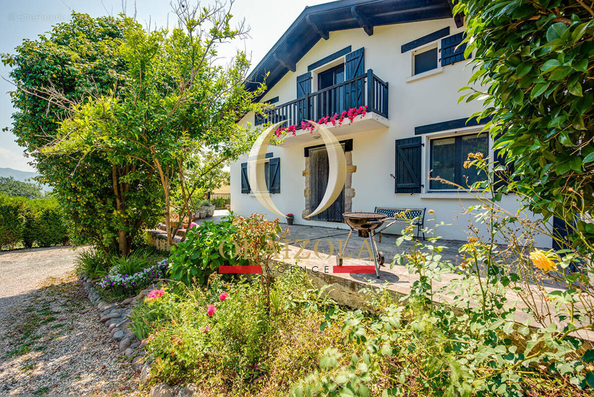 Maison à ESPELETTE
