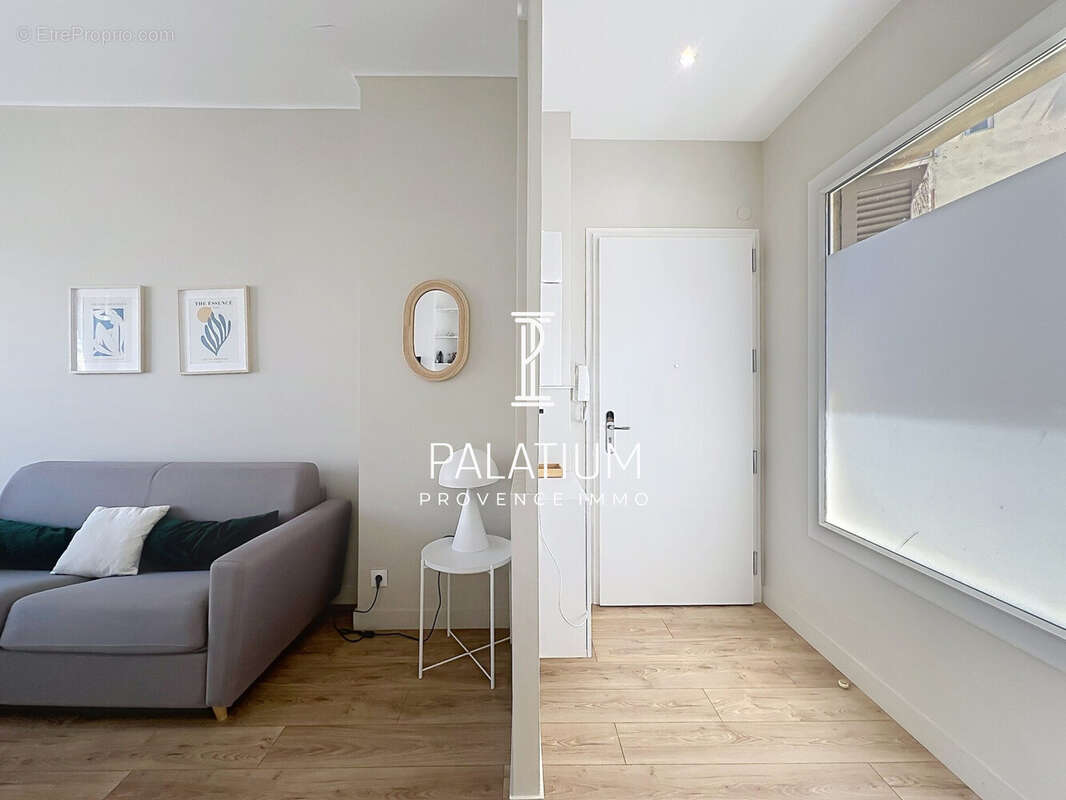 Appartement 69 m² à Marseille-4e  - photo 7