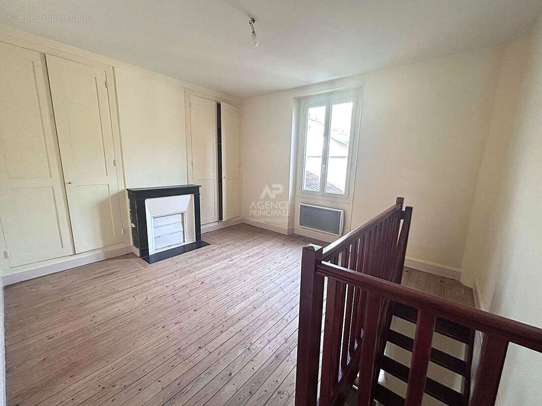 Maison Vaux-sur-seine 7 pièce(s) 164.23 m2 - photo 8