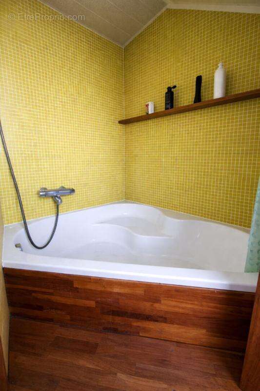 Appartement à QUIMPERLE