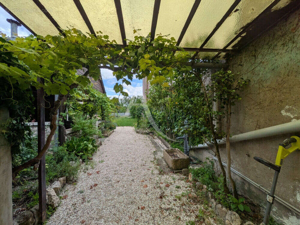 Maison à ONZAIN