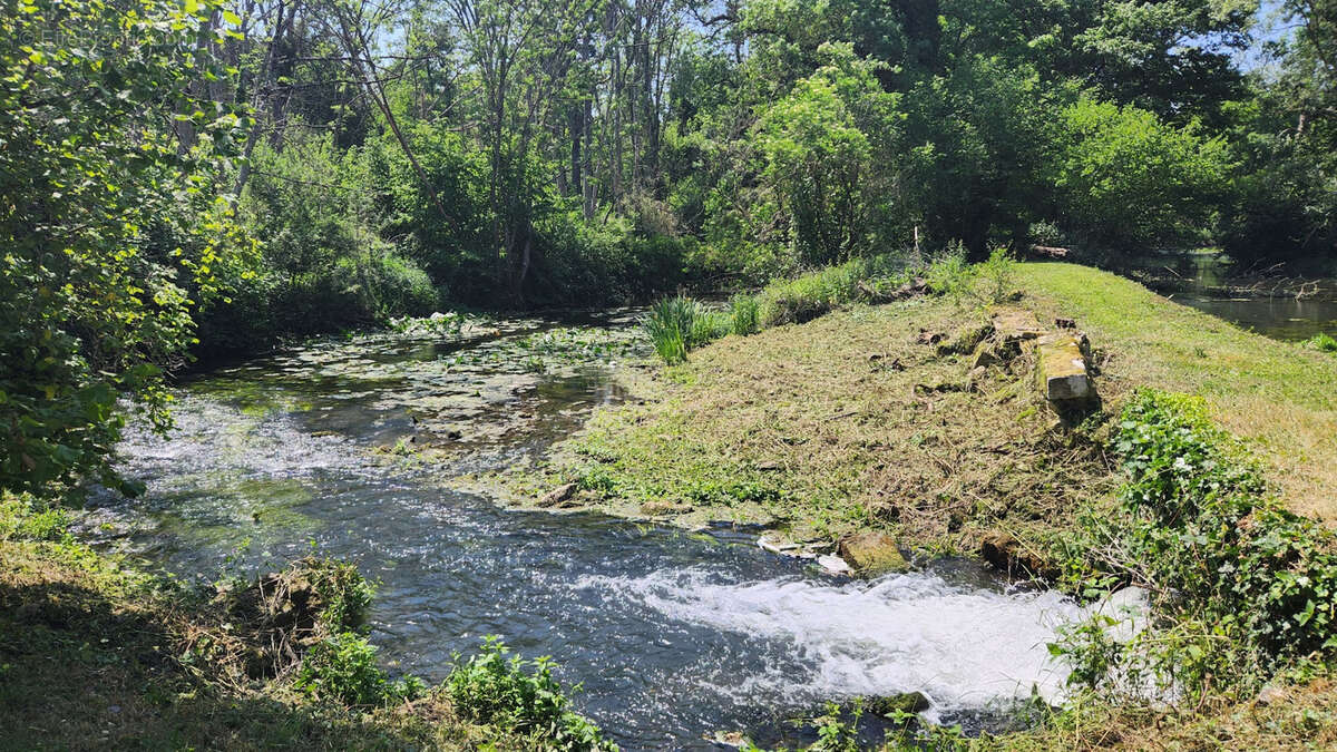 Maison à CHATEAU-LANDON