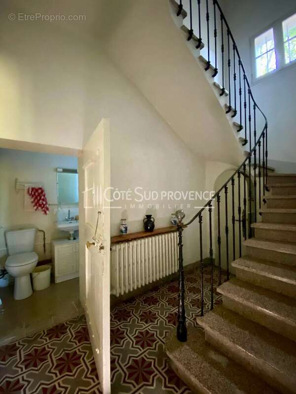 Propriete pernes les fontaines - photo 25