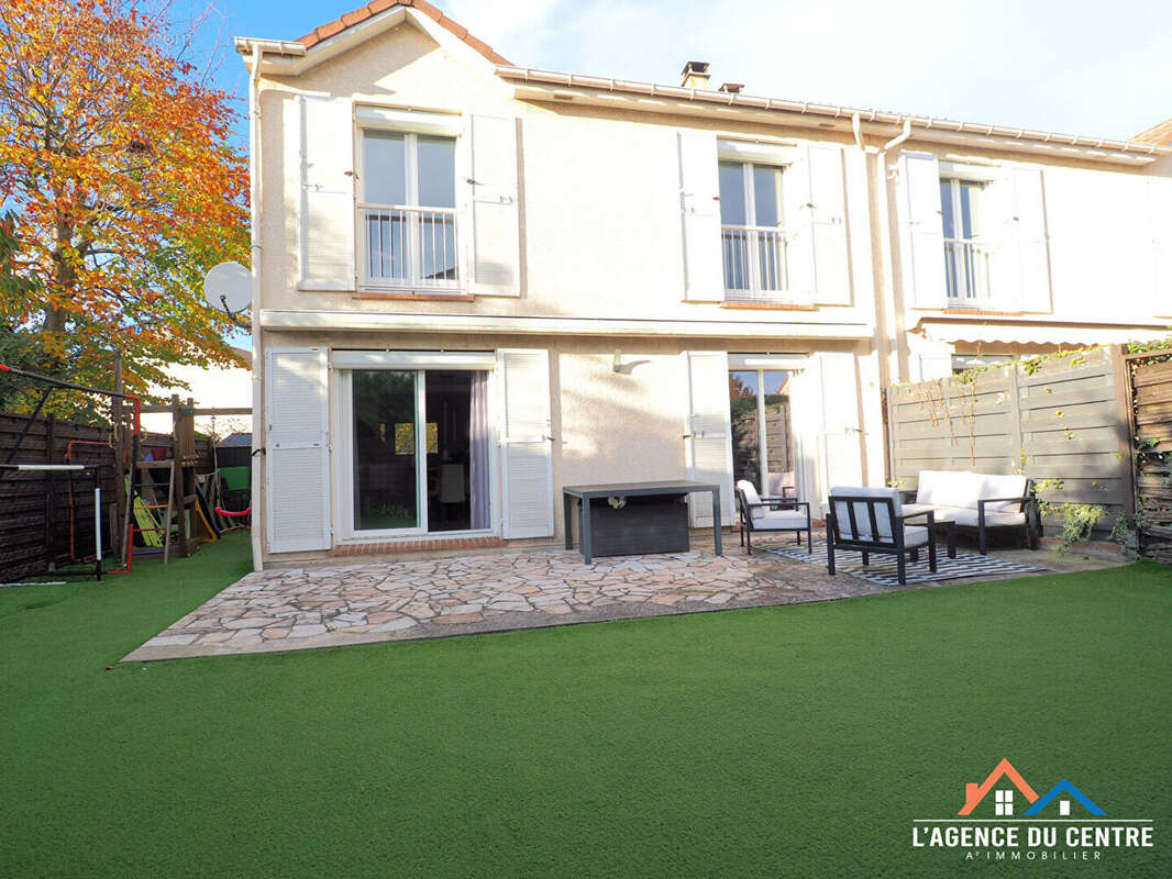 Maison à CARRIERES-SOUS-POISSY