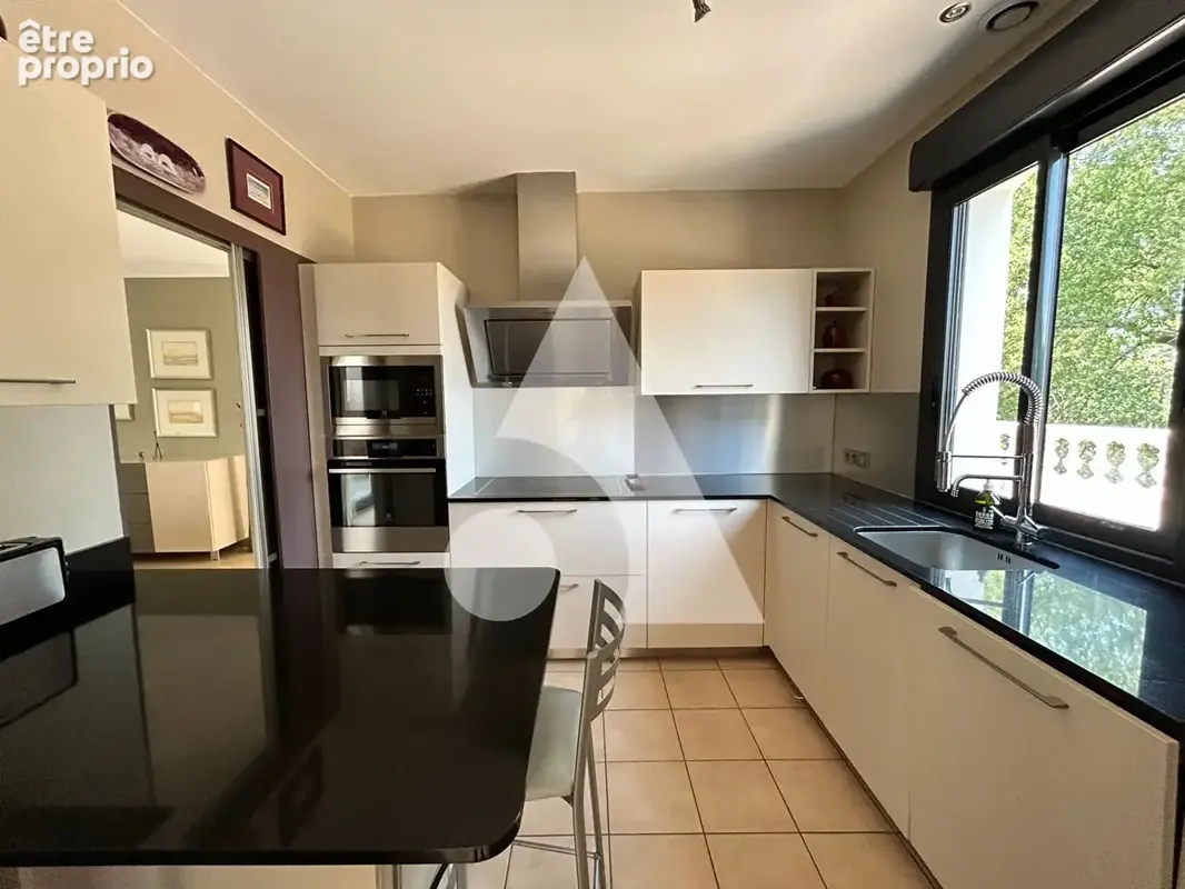 Villa 248 m2 / 4 chambres - photo 7
