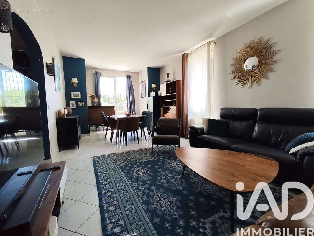 Photo 7 - Appartement à MARSEILLE-12E