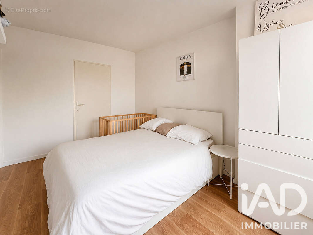 Photo 7 - Appartement à SAINTE-GENEVIEVE-DES-BOIS