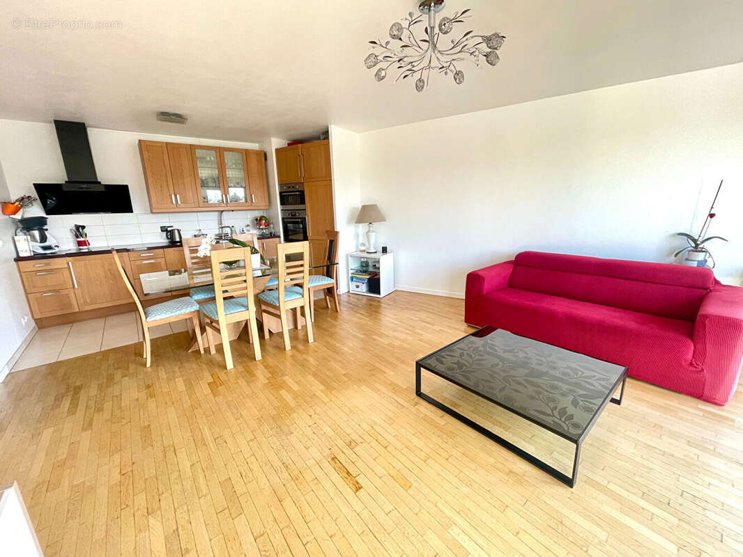 Appartement à COLOMBES