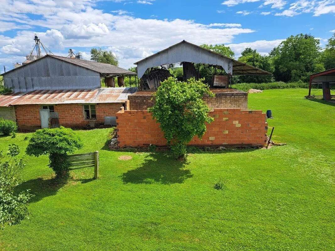 Vente Maison Attigny(08130) 317 000ï¿œ - photo 6