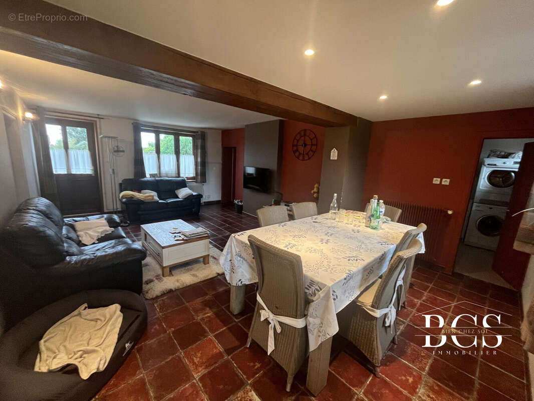 Maison à FLINES-LES-MORTAGNE