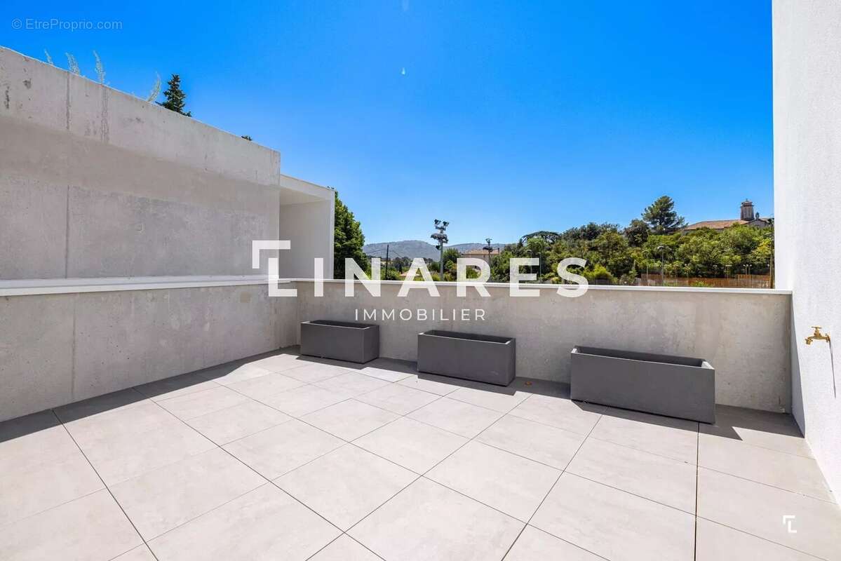 Appartement à MARSEILLE-11E