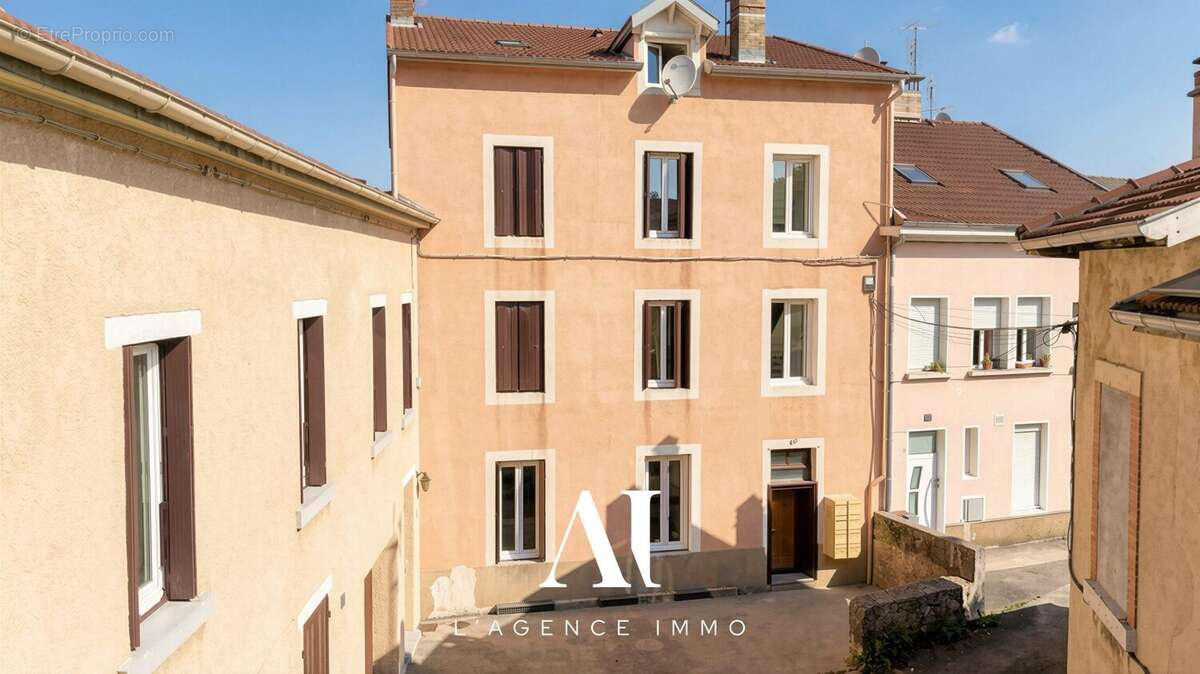 Appartement à OYONNAX