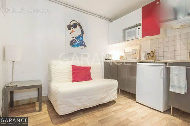 Appartement à PARIS-10E