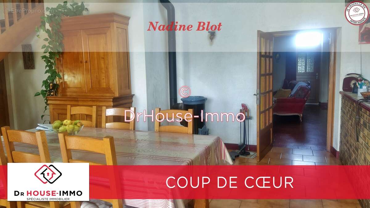 Maison à SAINT-MACAIRE-EN-MAUGES