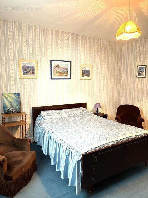 Maison à REIGNAC-SUR-INDRE