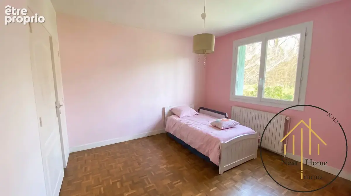 Maison 6 pièces 121 m² à vendre à Chalais (16210) - photo 6