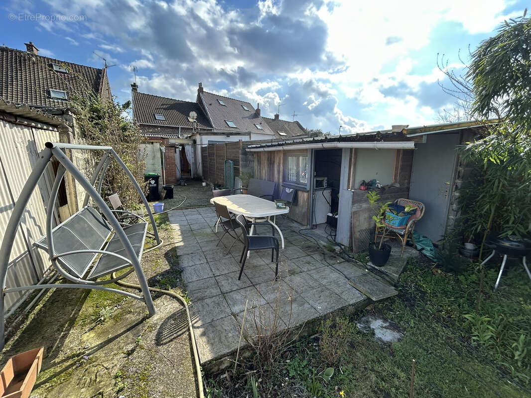 Maison à SAINT-AMAND-LES-EAUX