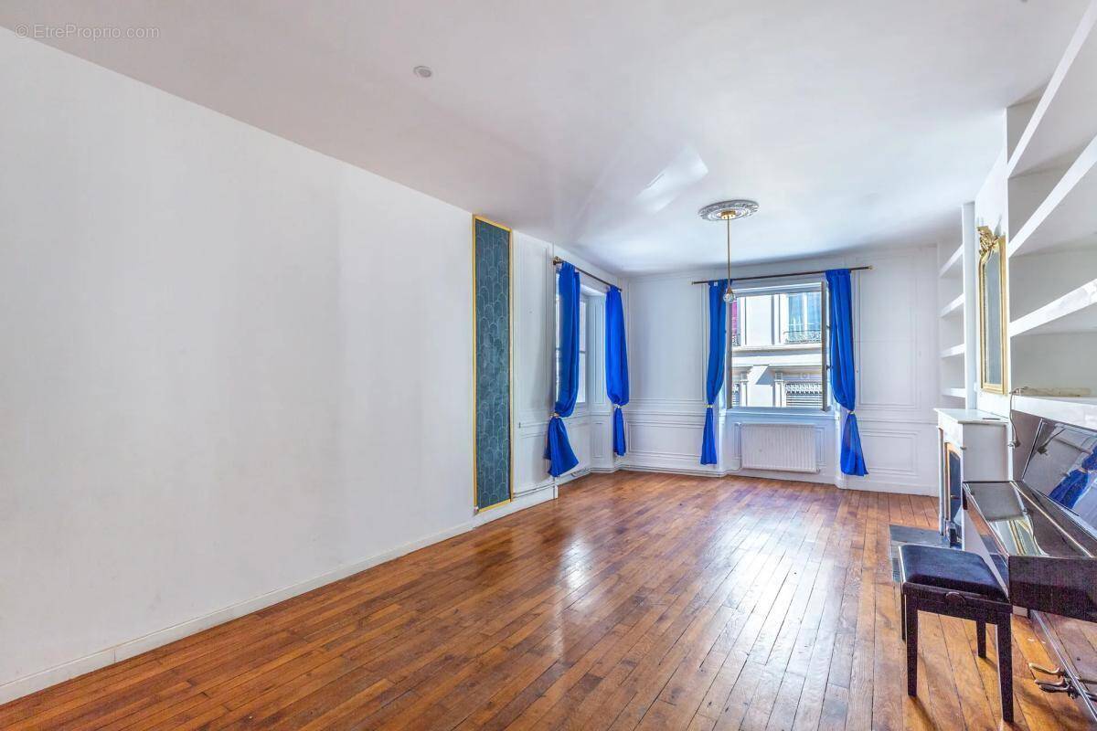 Appartement à LYON-1E