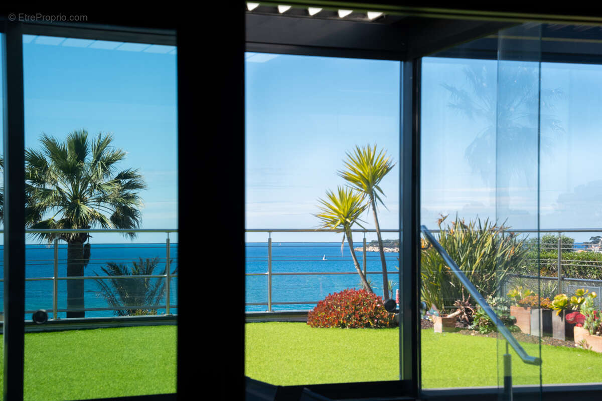 Appartement à SANARY-SUR-MER