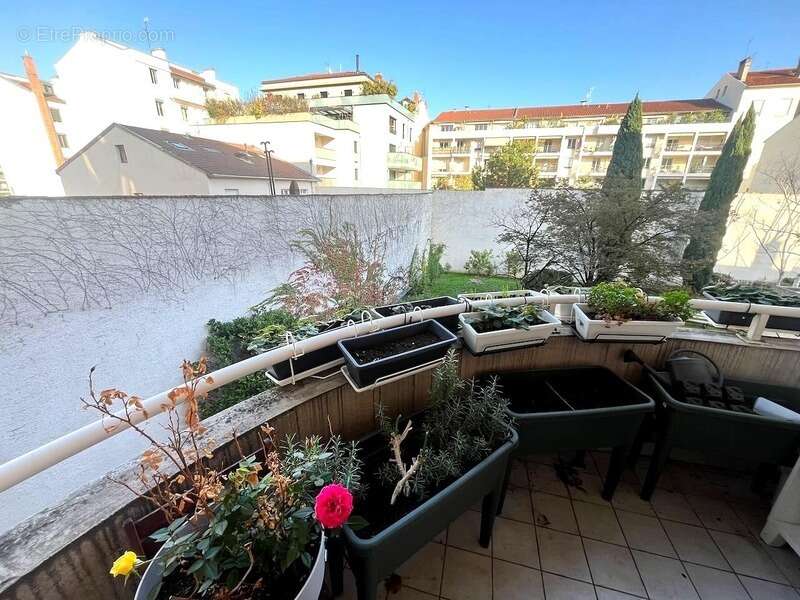 Appartement à LYON-6E
