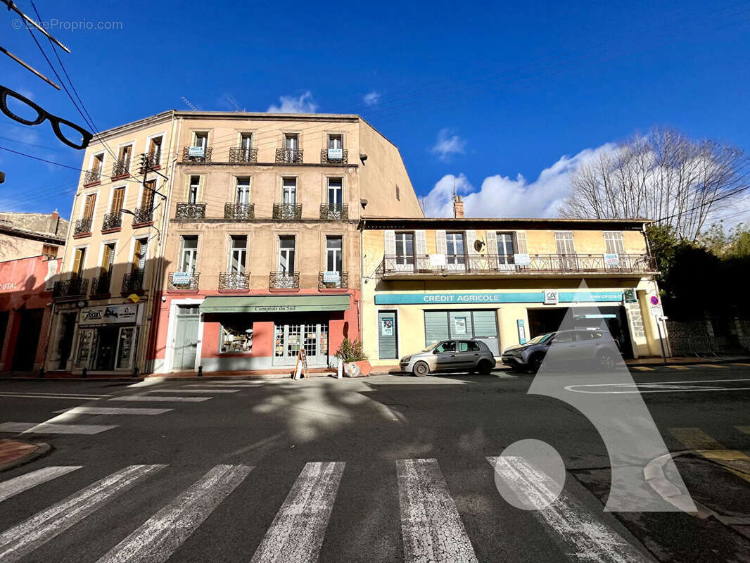 Appartement à SALERNES