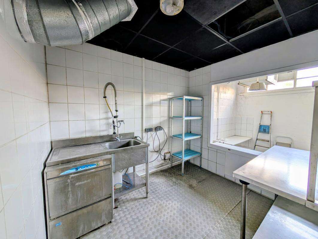 Locaux/Biens immobiliers - photo 4