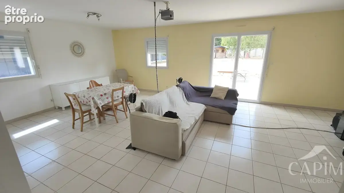 Maison Saint Marc Le Blanc 192 m2, 6 ch, PAC, chauffage au sol, terrain 3125m² - photo 3
