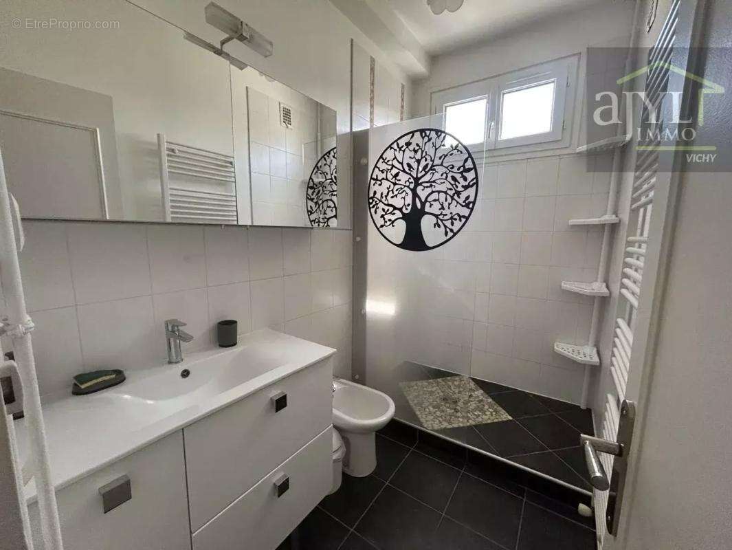 Appartement à VICHY